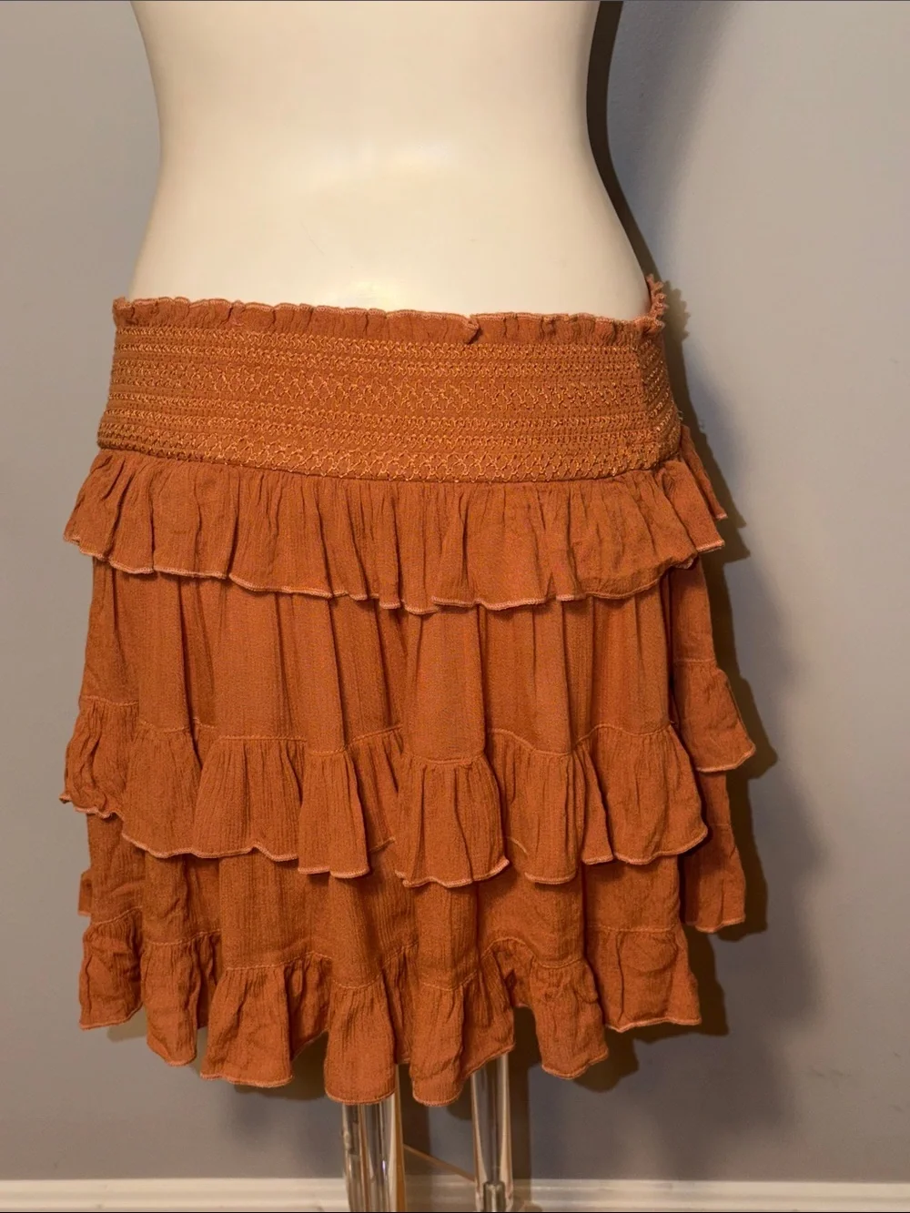 Free People Ladies Thalia Tonal Embroidered Mini Skirt. Large.